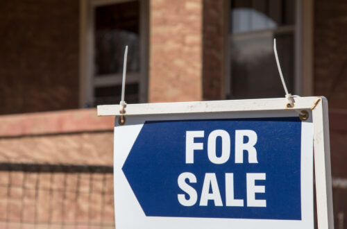 If you're selling your home you need to check out our tips about making the process stress free and easy. Read about how to ensure the house sale is drama free.